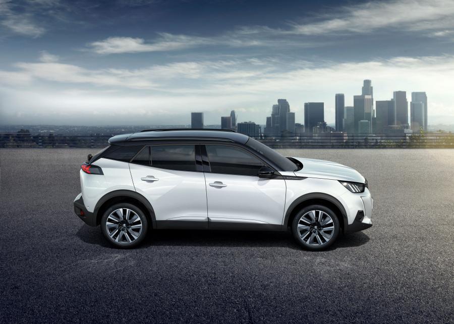  Peugeot 2008 GT Line 2019 года  (WW) (фото 5 из 40)